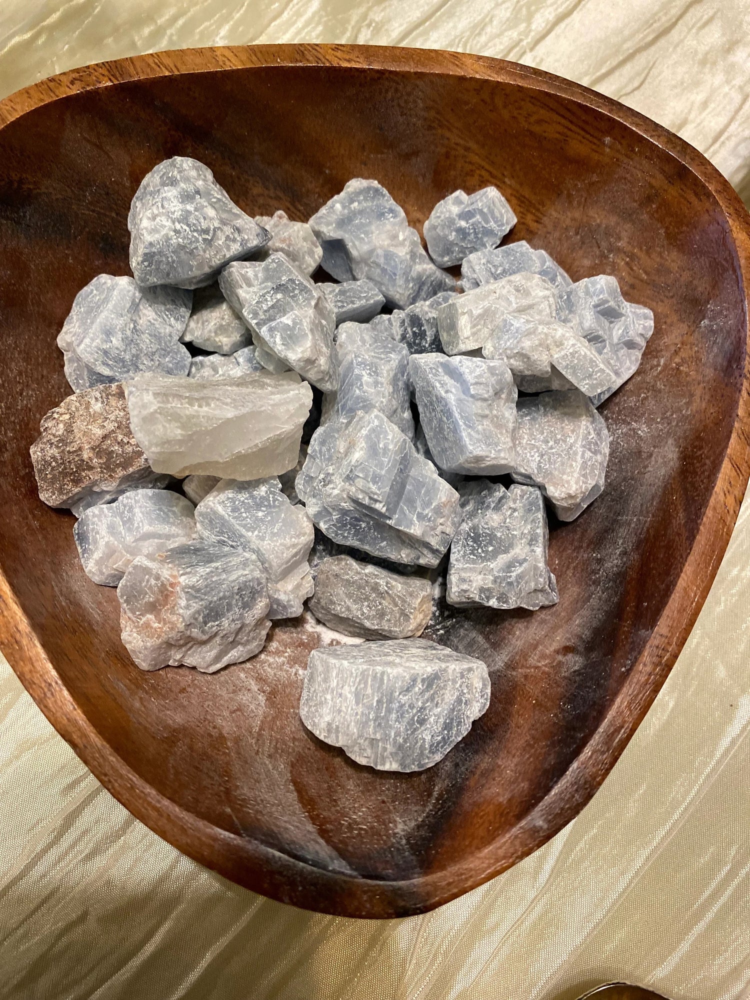 Raw/Rough Stones